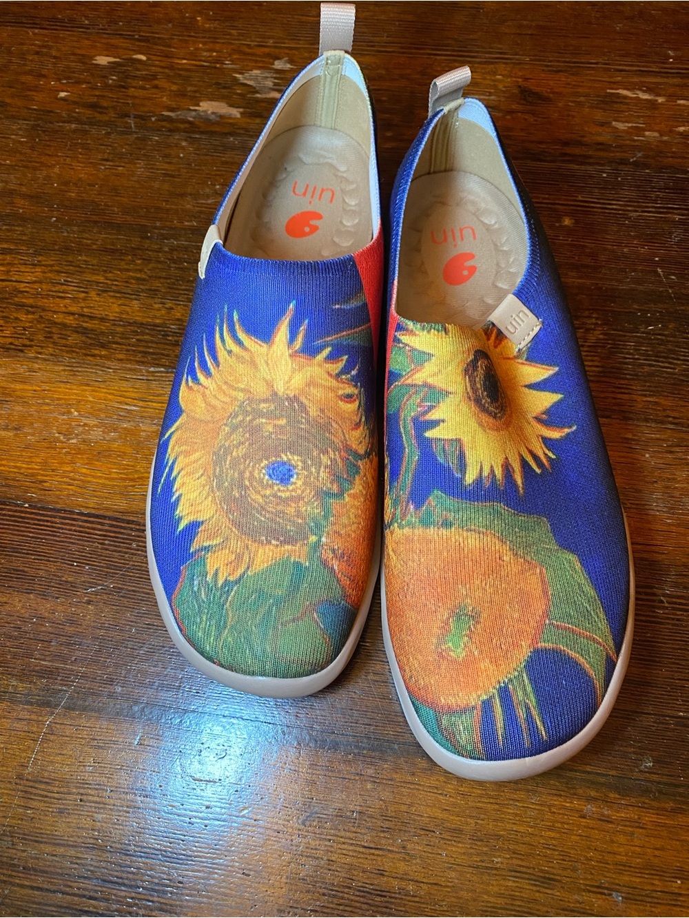 LIKE NEW UIN Sunflower II Slip-On Stretch Sneakers Van Gogh Inspired Artwork